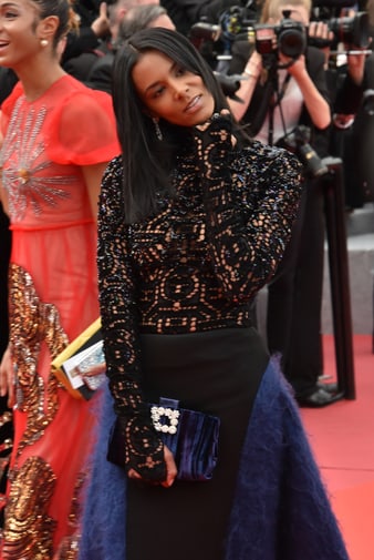 Shy’m porte des créations joaillières Piaget à Cannes