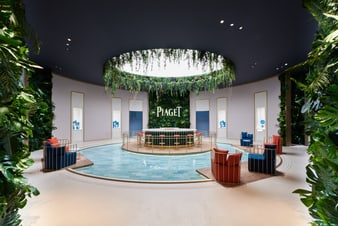 피아제가 2018 SIHH 에서 메종의 최신 하이엔드 시계를 선보입니다.