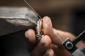 возможность изменения размеров колец Piaget
